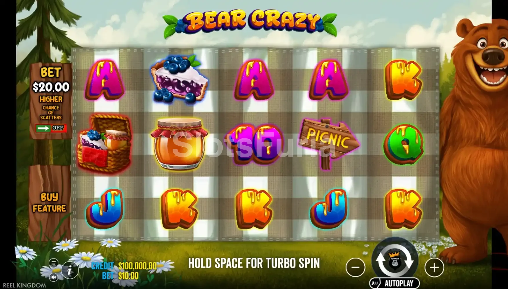 Pantalla principal del juego base de Bear Crazy con el oso en el campo