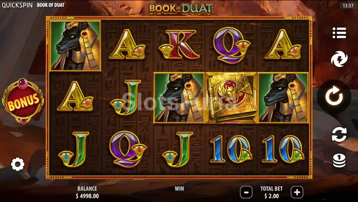Juego base de Book of Duat con los cinco rodillos y la exploradora Anna