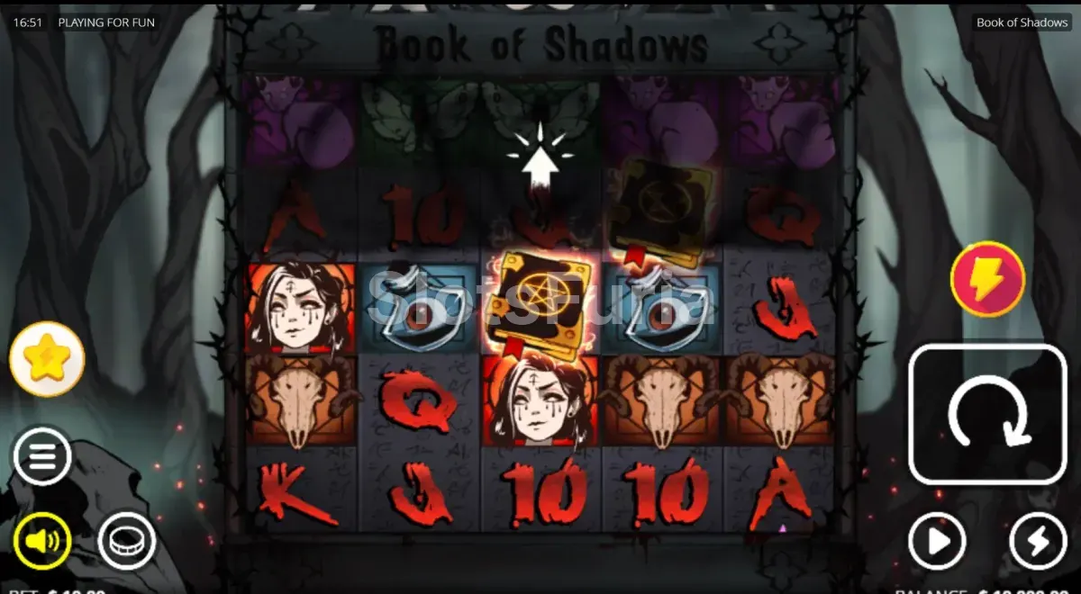 Juego base de Book of Shadows con la grilla de 5 rodillos