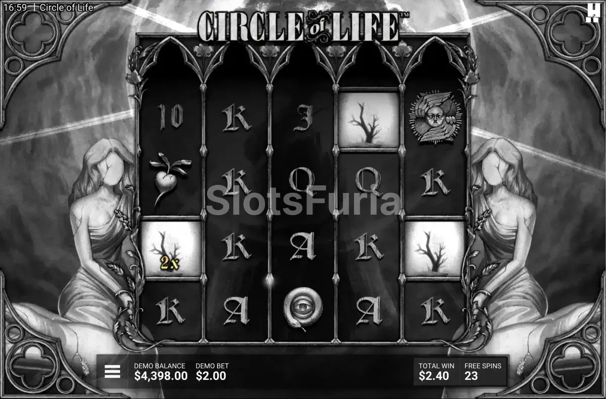 Ronda de giros gratuitos de Circle of Life con multiplicadores activos en pantalla