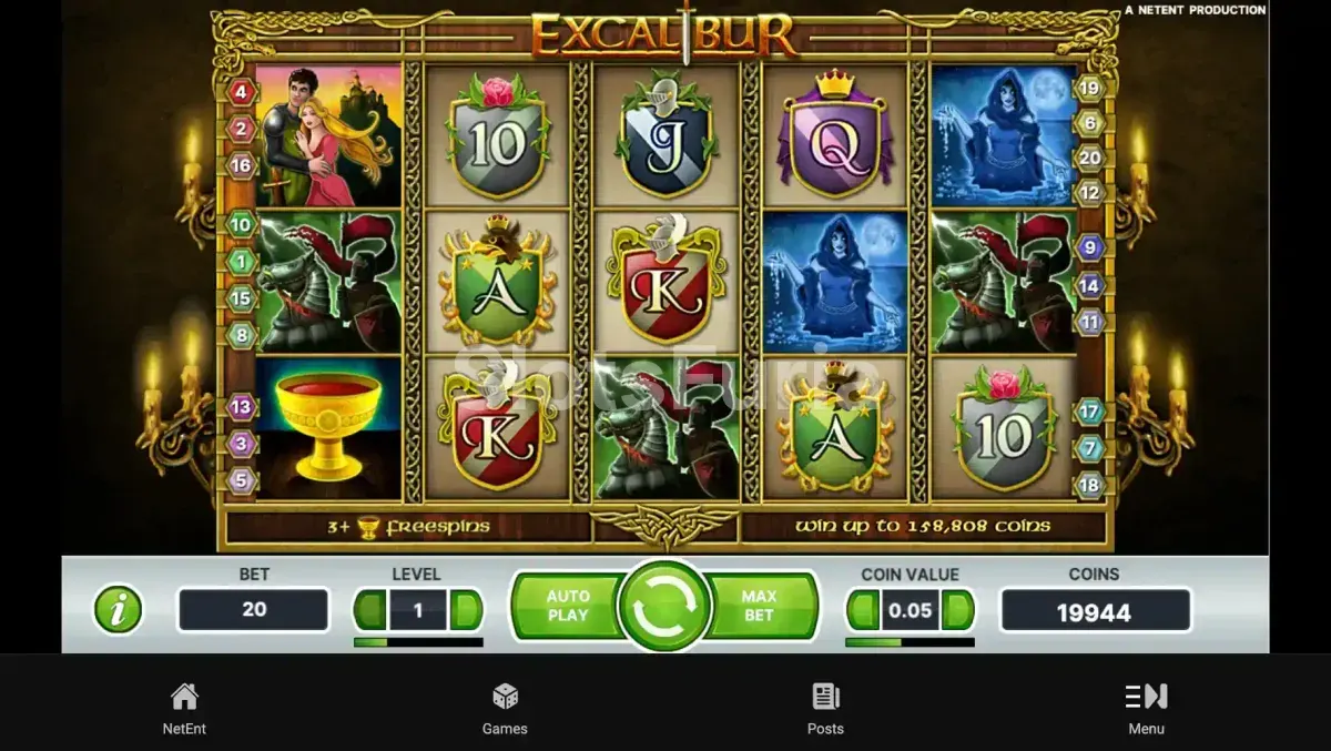 Segunda vista del juego base de Excalibur mostrando combinaciones ganadoras