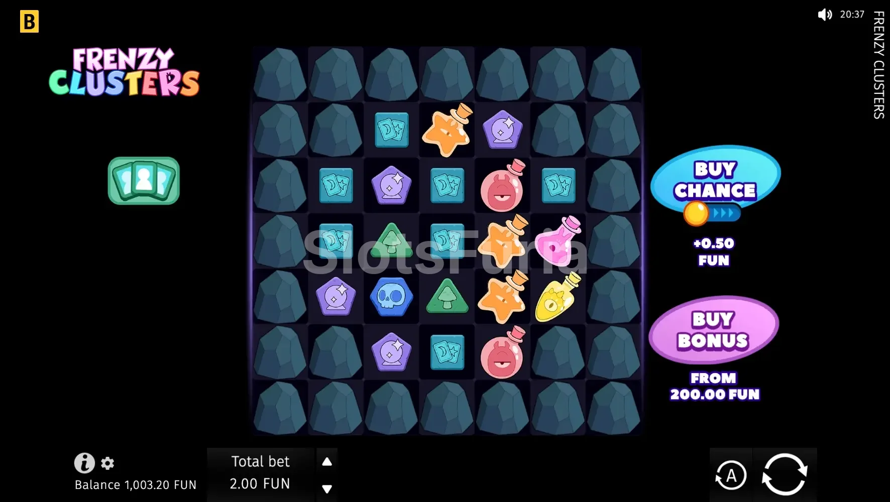 Pantalla principal del juego Frenzy Clusters con el tablero 7x7