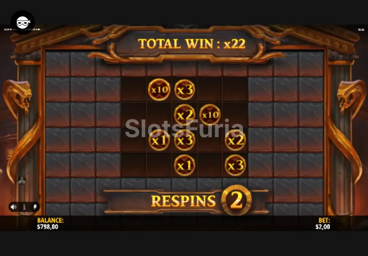 Ronda de tiradas gratis en Gaze of Gold Mega Hold & Win con símbolos especiales activos