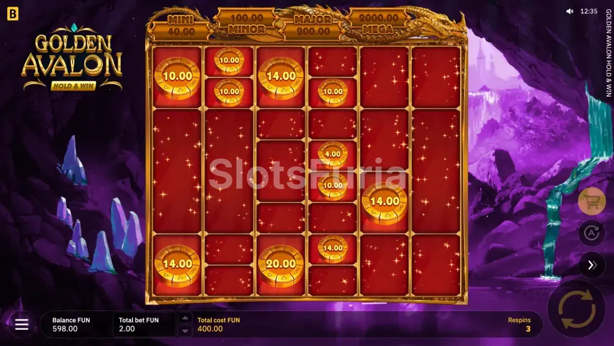 Ronda de giros gratis en Golden Avalon Hold & Win con multiplicadores activos