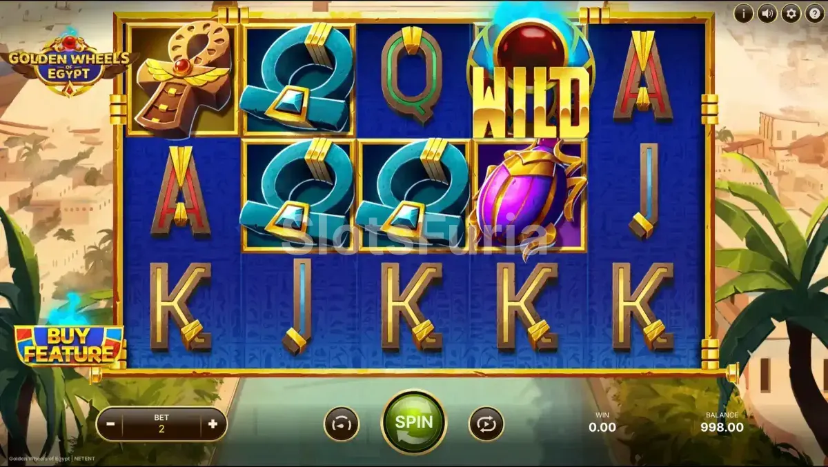 Pantalla principal del juego base en Golden Wheels of Egypt