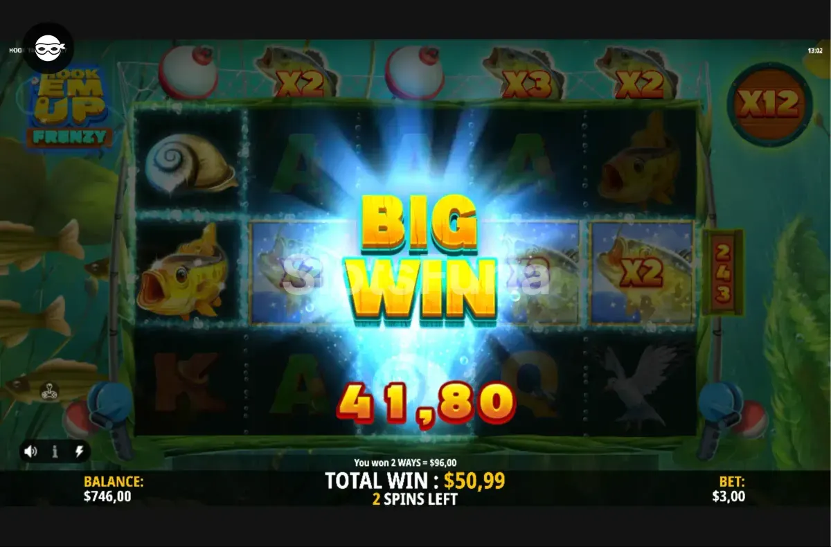 Gran victoria en Hook 'Em Up Frenzy con el marcador de ganancias al máximo