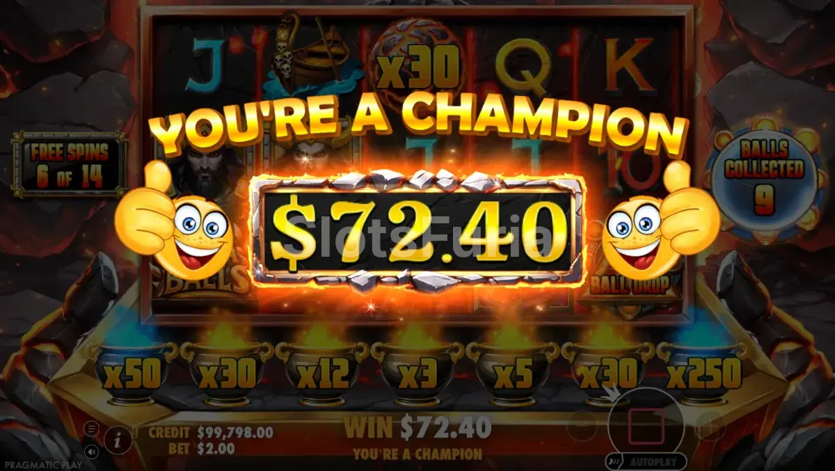 Gran victoria en Lava Balls con bolas cayendo en los botes