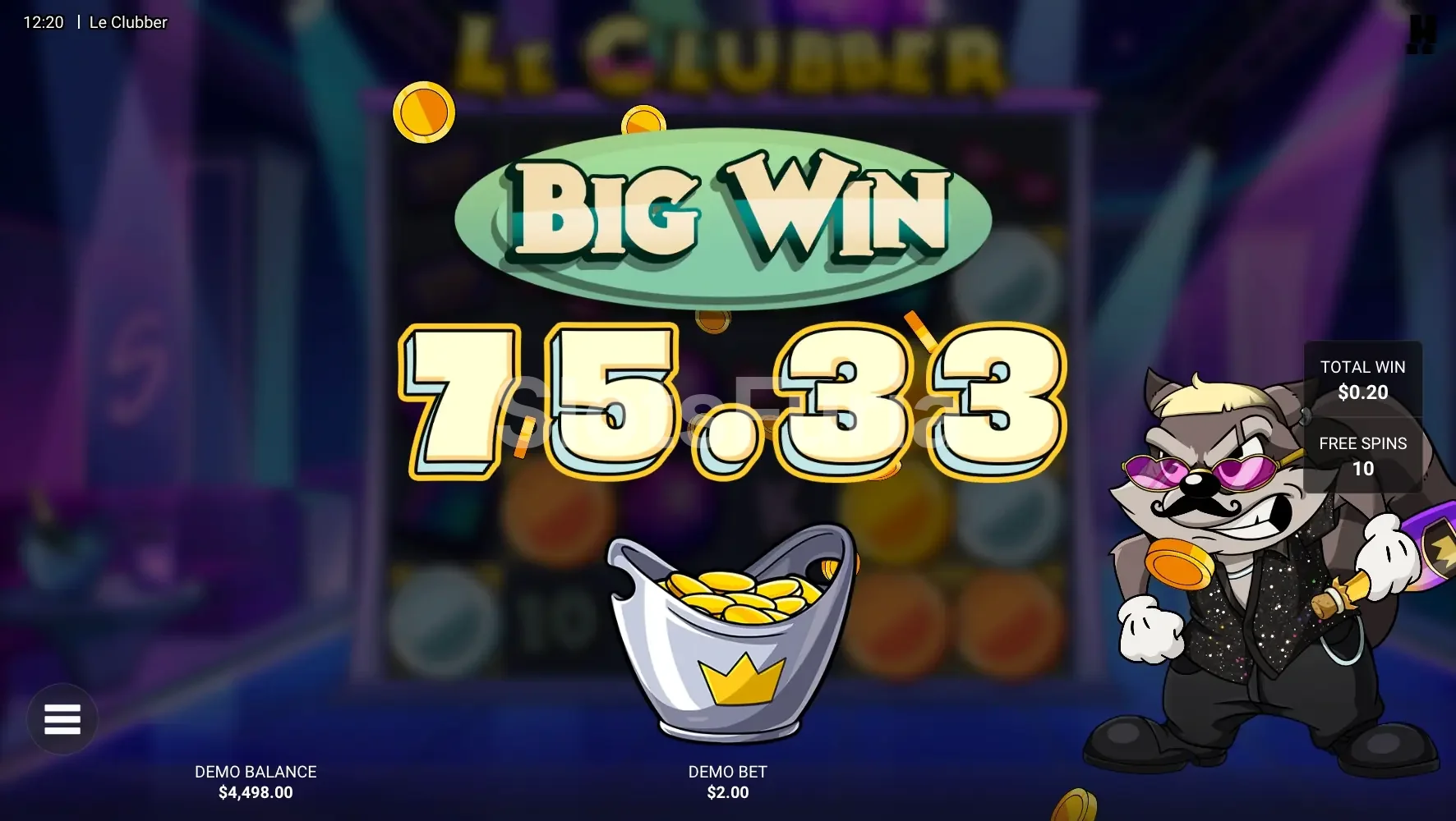 Gran premio en Le Clubber durante una cadena de cascadas