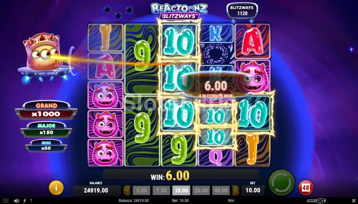 Resultado de giro en Reactoonz Blitzways mostrando una combinación ganadora