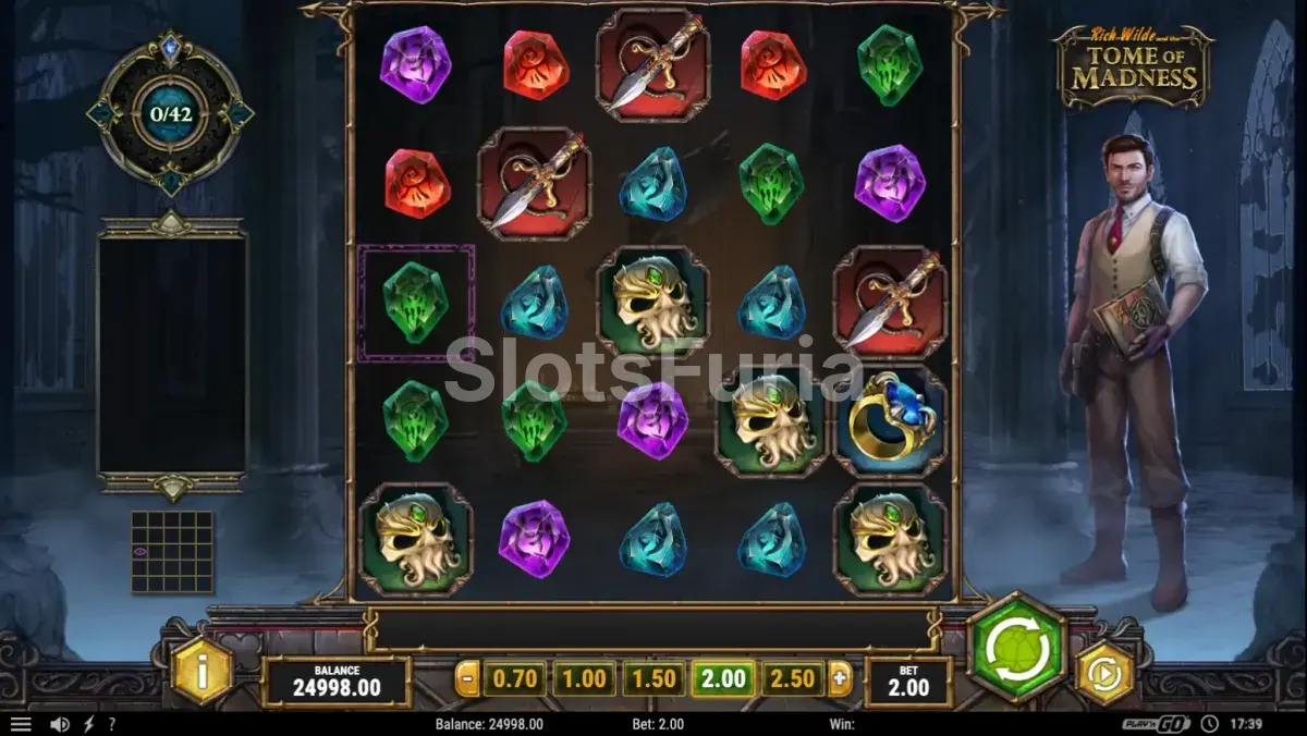 Pantalla principal del juego Rich Wilde and the Tome of Madness con los cinco rouleaux activos