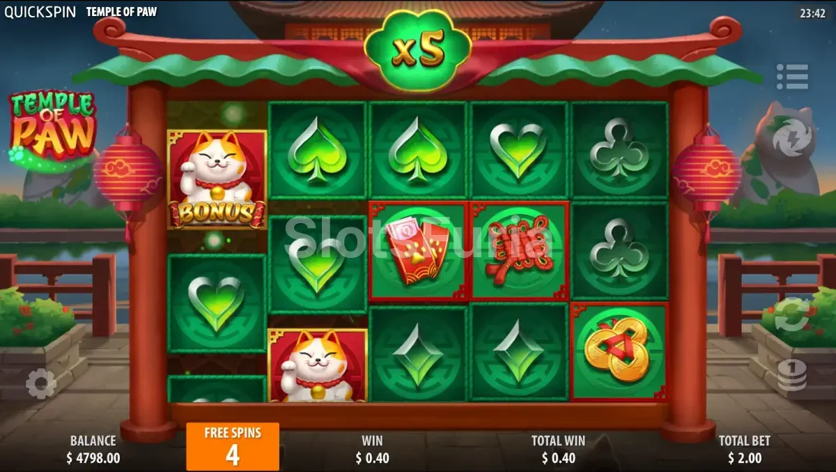 Ronda de giros gratuitos Pawsperity en Temple of Paw con multiplicador activo