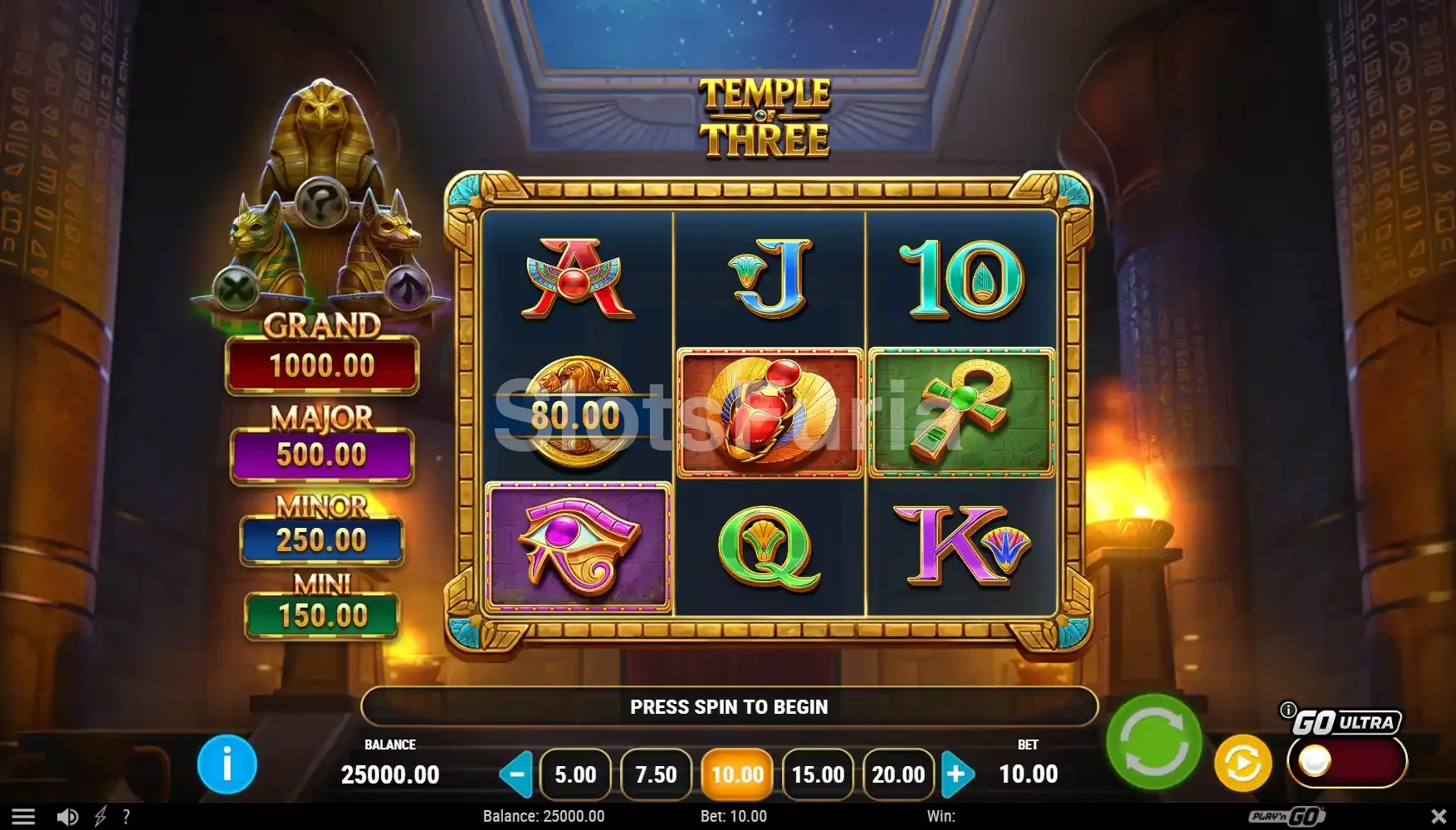 Juego base de Temple of Three con sus tres carretes y símbolos egipcios