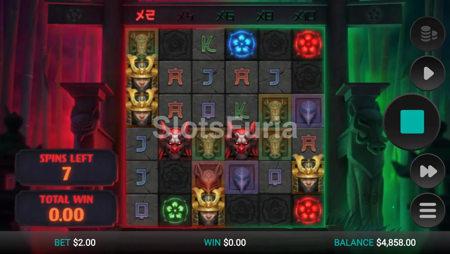 Pantalla de giros gratis de Torii Tumble con la escalera multiplicadora activada