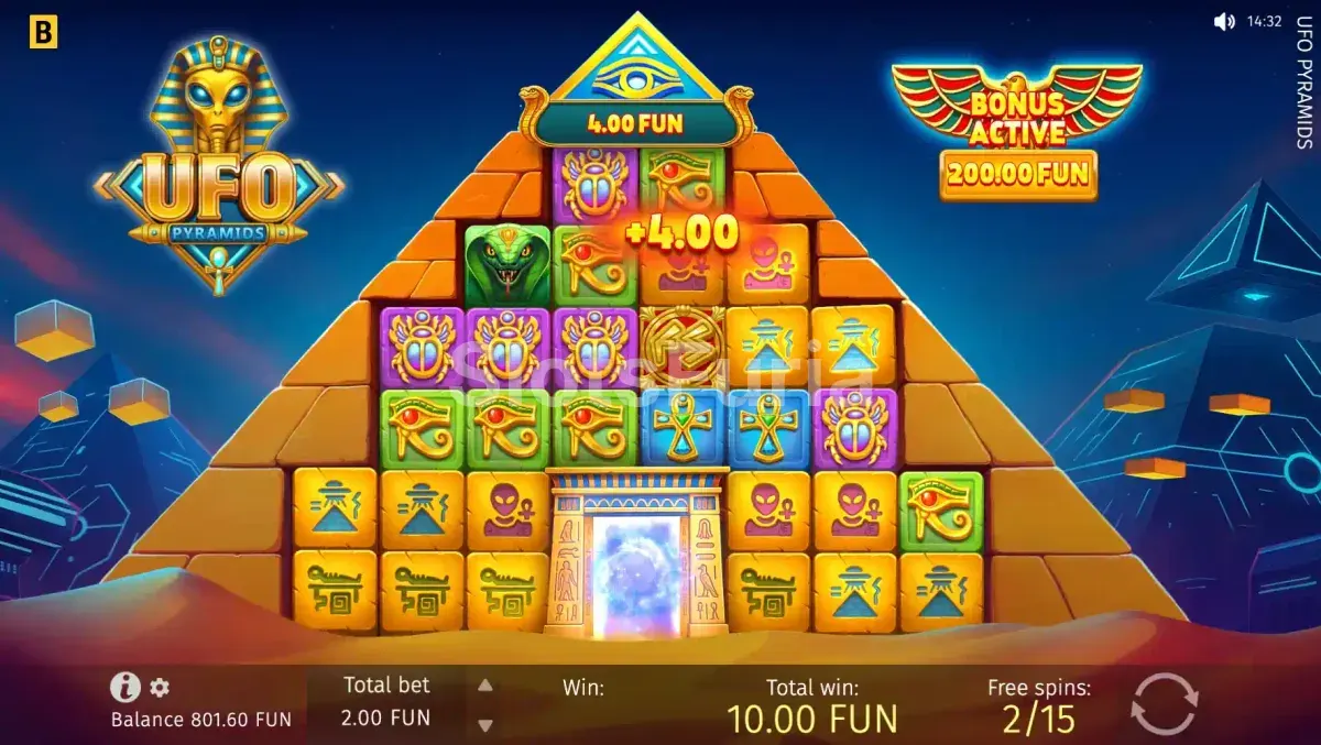 Ronda de giros gratis en acción dentro de UFO Pyramids
