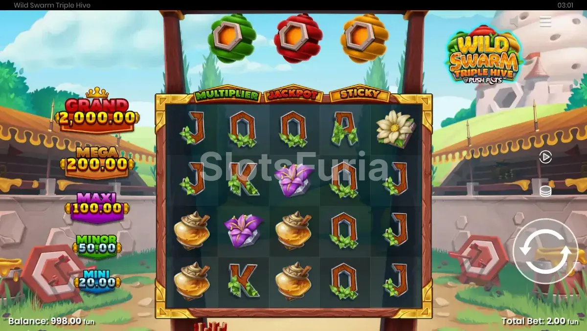 Pantalla principal de Wild Swarm Triple Hive con los tres colmenos sobre los rodillos