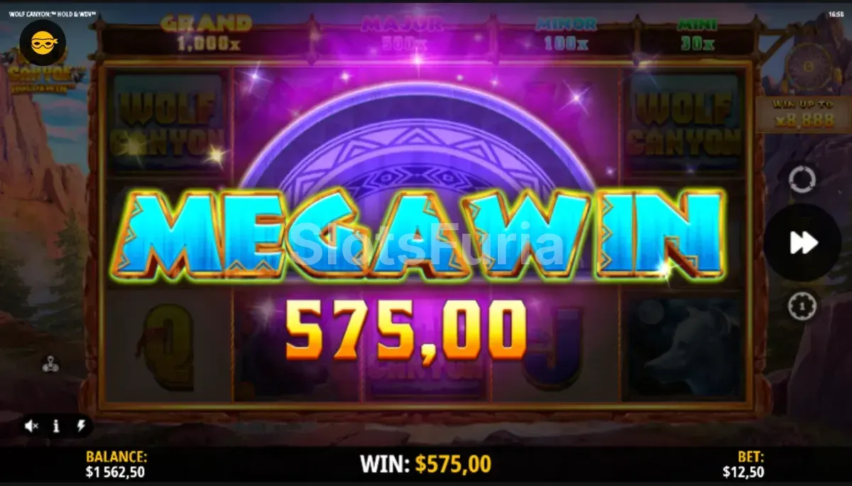 Gran victoria en Wolf Canyon Hold & Win con la pantalla de celebración del jackpot