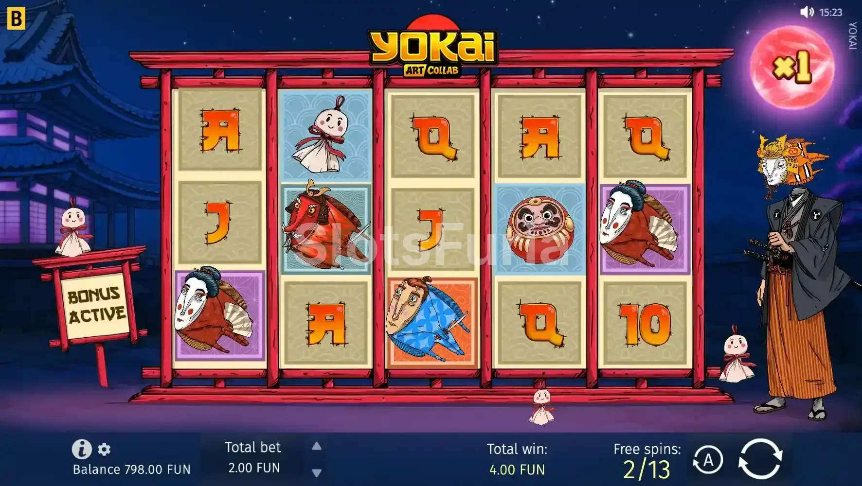 Tiradas gratis de Yokai con Wilds pegajosos y multiplicador acumulado